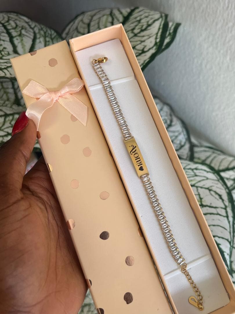Classic Tennis Bracelet Gold